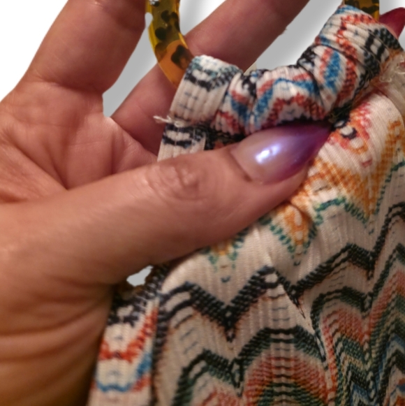 Unbranded Size M Crochet Chevron Triangle Bikini Top - Picture 8 of 8